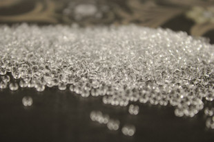 Бисер Япония 11/0 круглый 10 г 0001